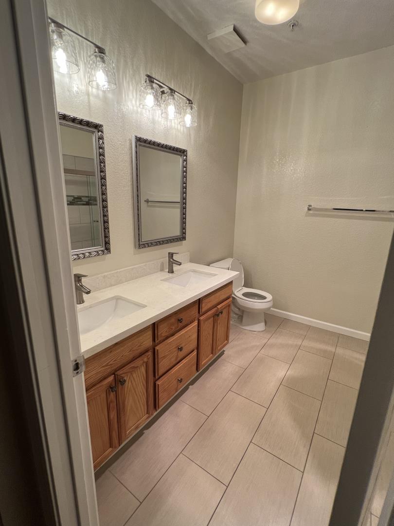 Detail Gallery Image 15 of 30 For 250 Santa Fe Ter #226,  Sunnyvale,  CA 94085 - 2 Beds | 2 Baths