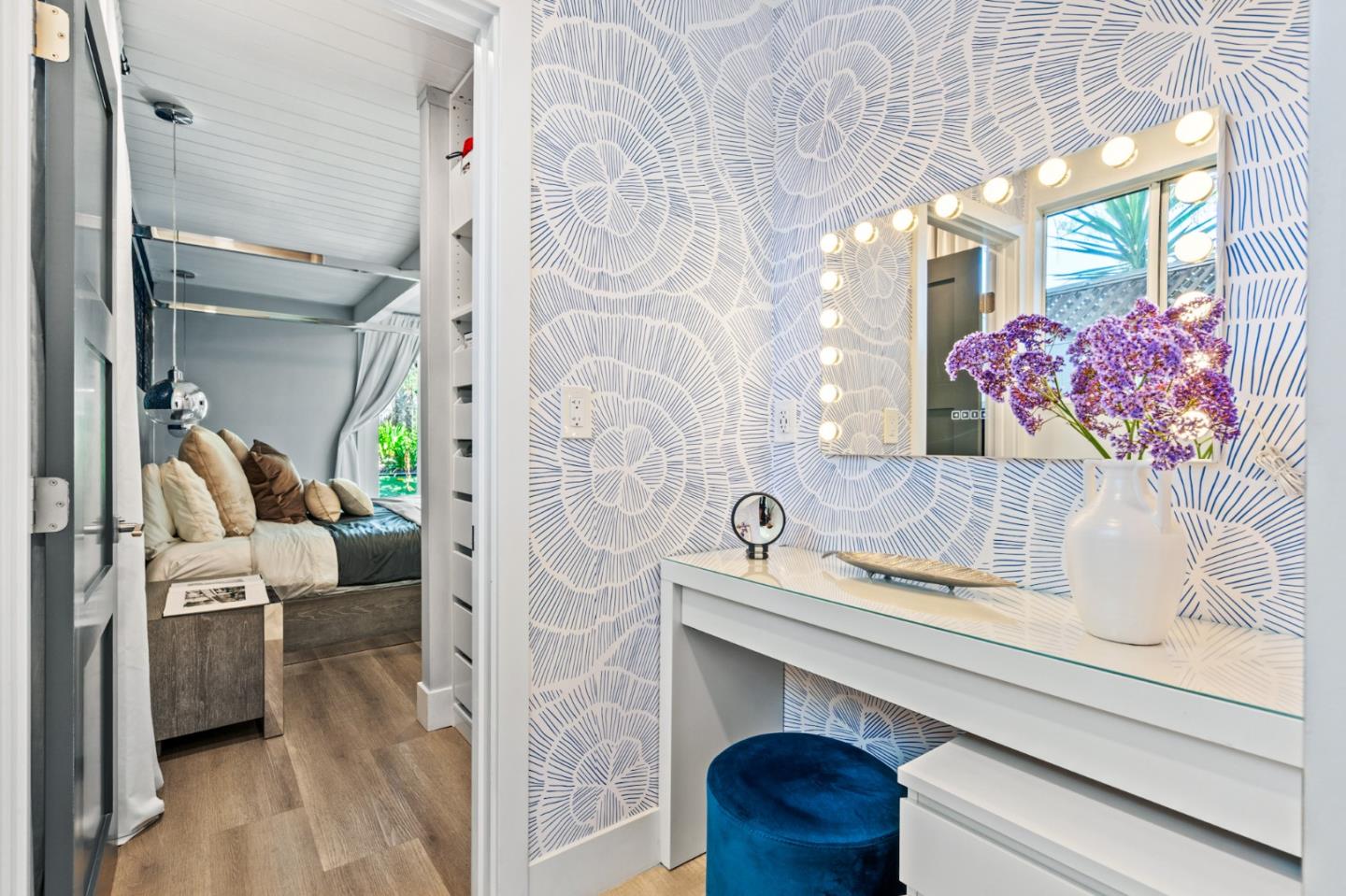 Detail Gallery Image 29 of 93 For 3433 Kenneth Dr, Palo Alto,  CA 94303 - 6 Beds | 4 Baths