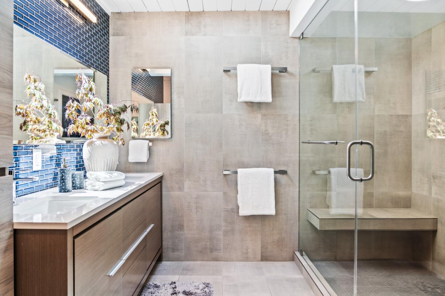 Detail Gallery Image 31 of 93 For 3433 Kenneth Dr, Palo Alto,  CA 94303 - 6 Beds | 4 Baths