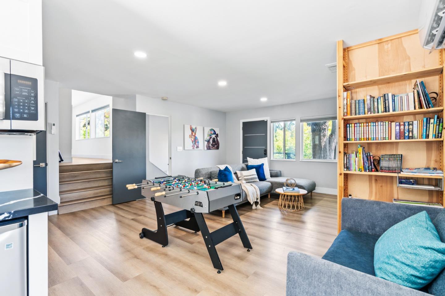 Detail Gallery Image 47 of 93 For 3433 Kenneth Dr, Palo Alto,  CA 94303 - 6 Beds | 4 Baths