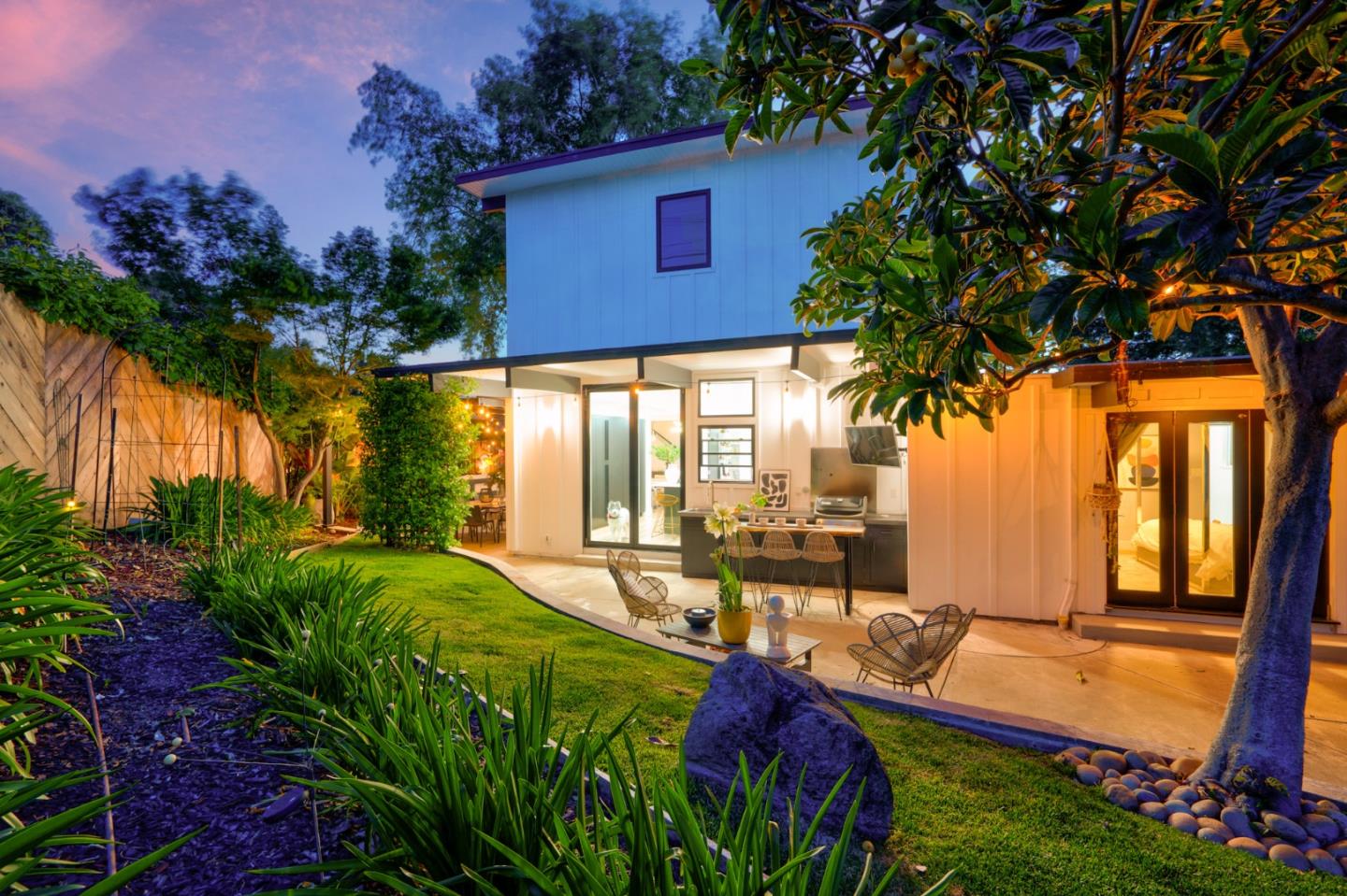 Detail Gallery Image 76 of 93 For 3433 Kenneth Dr, Palo Alto,  CA 94303 - 6 Beds | 4 Baths