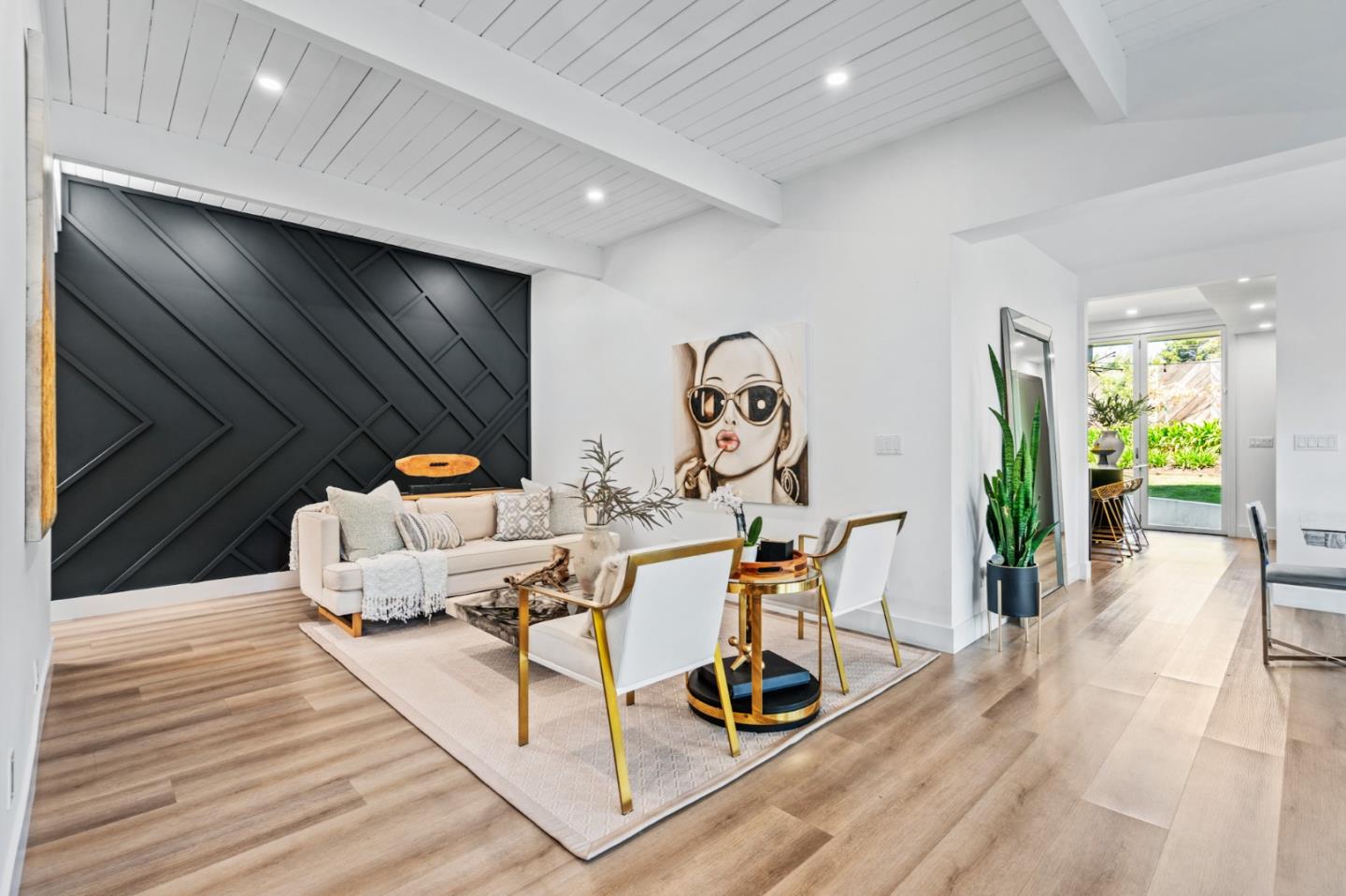 Detail Gallery Image 8 of 93 For 3433 Kenneth Dr, Palo Alto,  CA 94303 - 6 Beds | 4 Baths