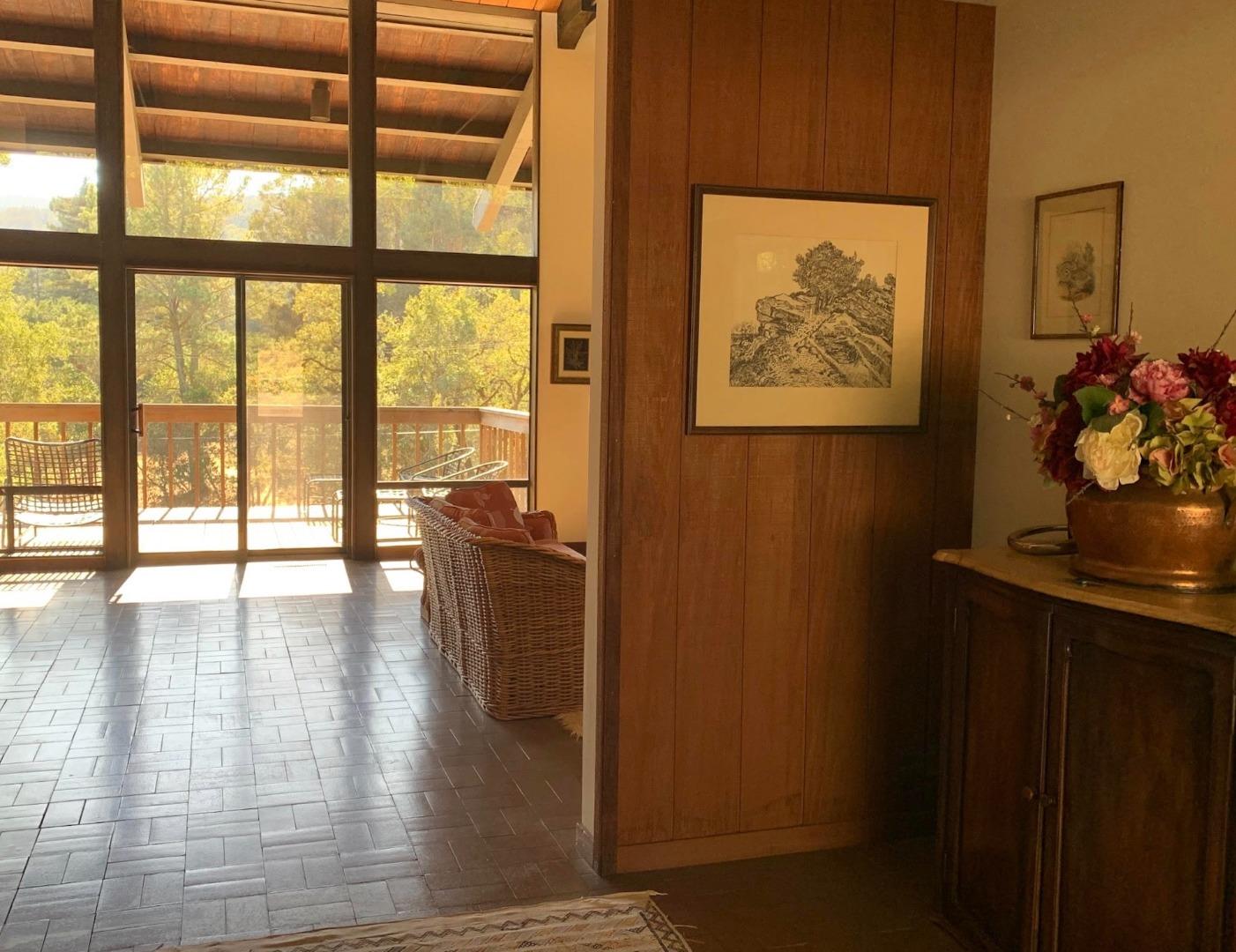Detail Gallery Image 11 of 17 For 331 Albion Ave, Woodside,  CA 94062 - 5 Beds | 3/1 Baths