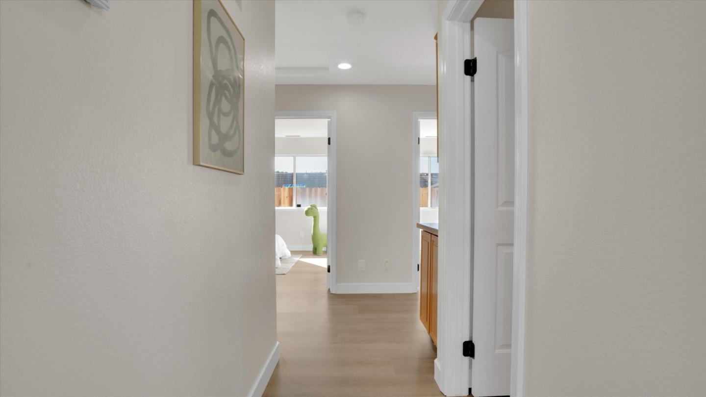 Detail Gallery Image 21 of 31 For 3346 Tracy Ct, Marina,  CA 93933 - 3 Beds | 2 Baths