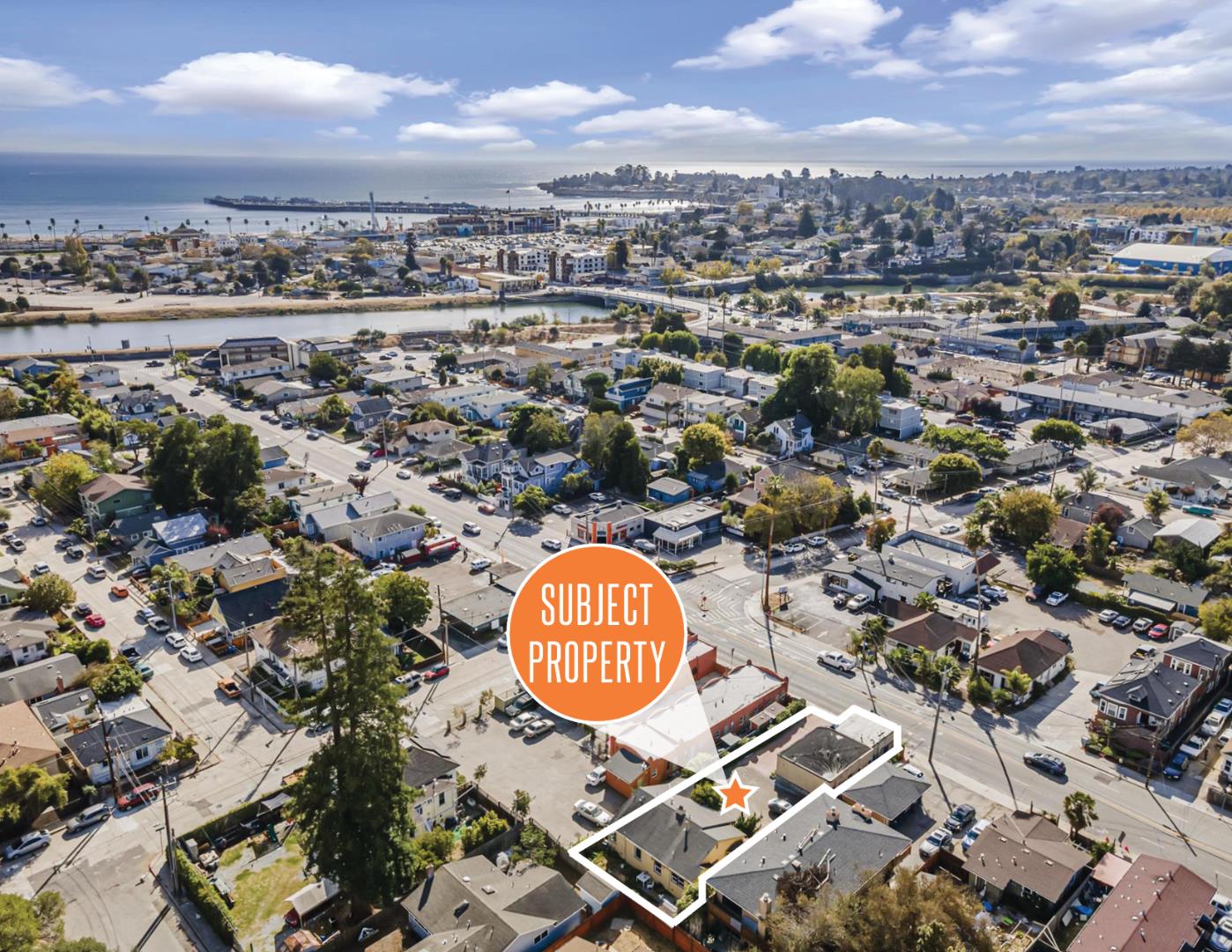 Detail Gallery Image 2 of 13 For 312 Ocean St, Santa Cruz,  CA 95060 - – Beds | – Baths