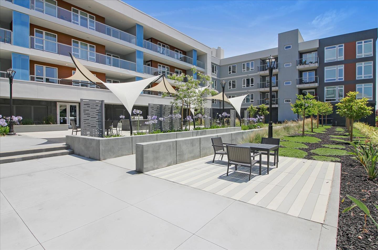 Detail Gallery Image 41 of 70 For 5933 Sunstone Dr #220,  San Jose,  CA 95123 - 2 Beds | 2 Baths