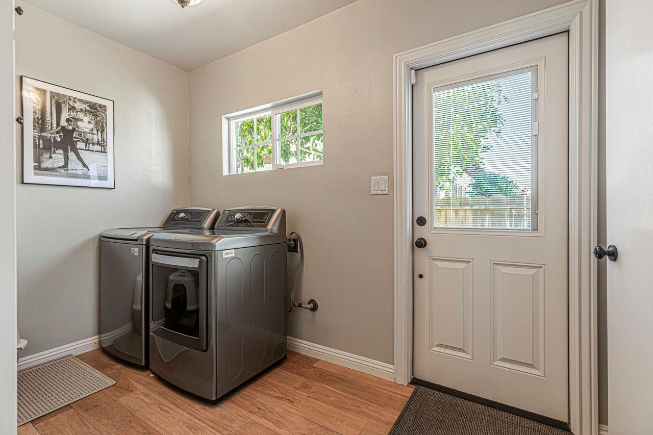 Detail Gallery Image 22 of 30 For 221 Oak St, Salinas,  CA 93901 - 5 Beds | 2/1 Baths