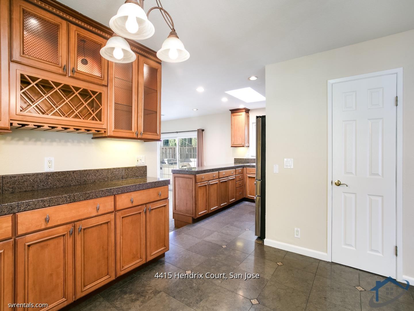 Detail Gallery Image 7 of 22 For 4415 Hendrix Ct, San Jose,  CA 95124 - 3 Beds | 2 Baths