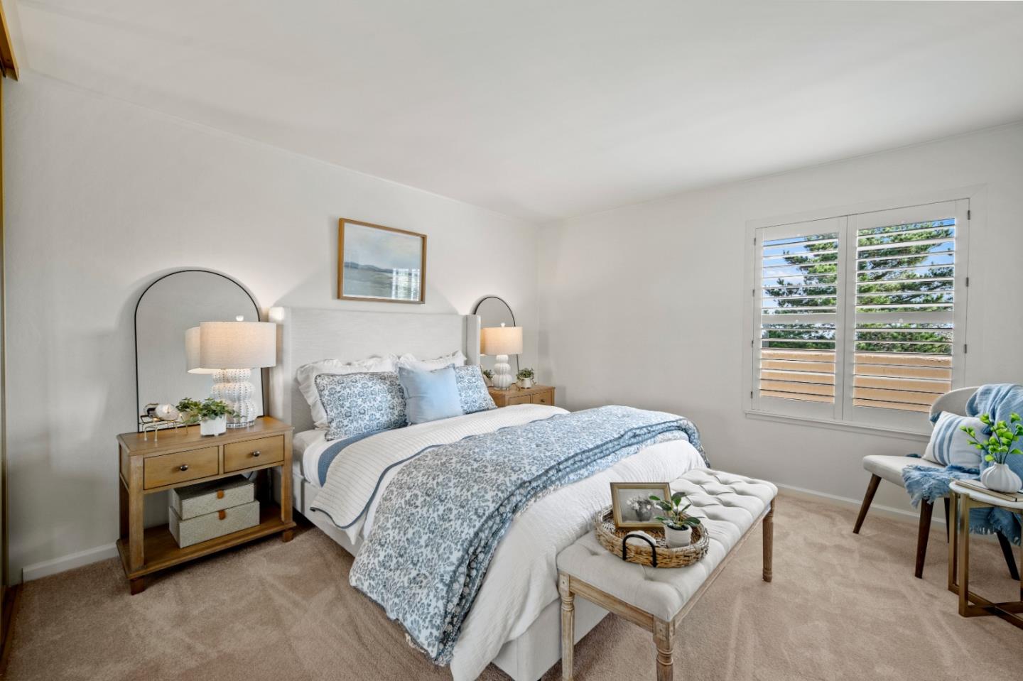 Detail Gallery Image 11 of 18 For 1101 Golden Oaks Ln, Monterey,  CA 93940 - 2 Beds | 2 Baths