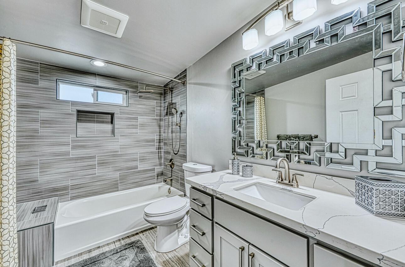 7550 Sandholdt Road, Moss Landing, CA, 95039