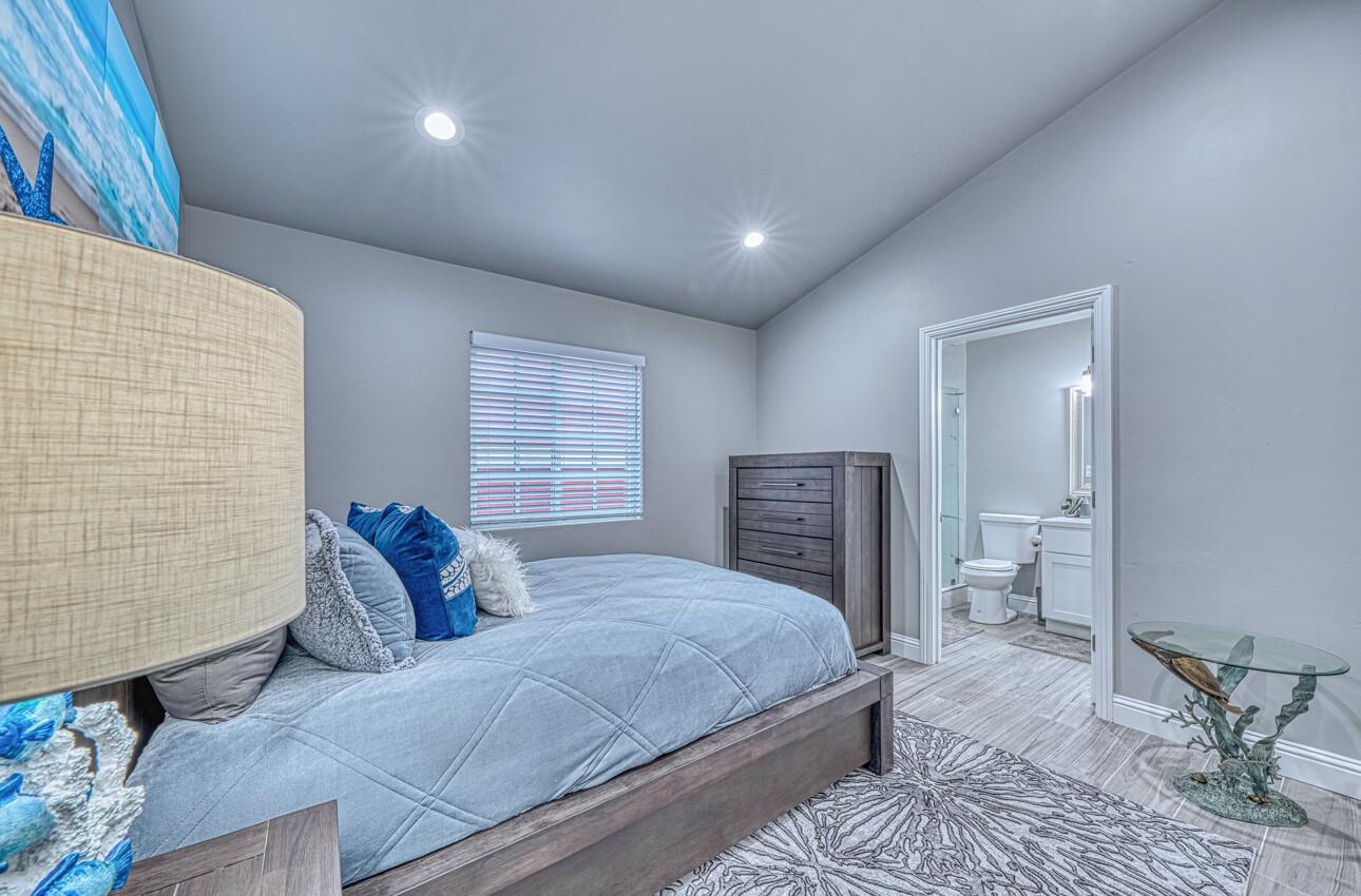 7550 Sandholdt Road, Moss Landing, CA, 95039