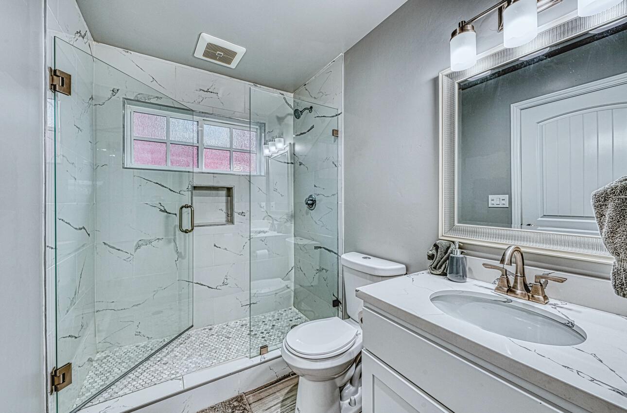 7550 Sandholdt Road, Moss Landing, CA, 95039