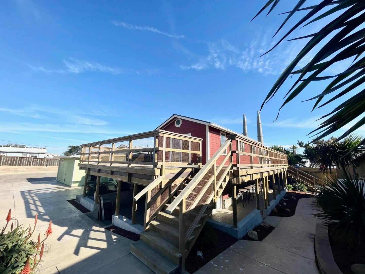 7550 Sandholdt Road, Moss Landing, California 95039, ,Residential Income,For Sale,7550 Sandholdt Road,ML81986042