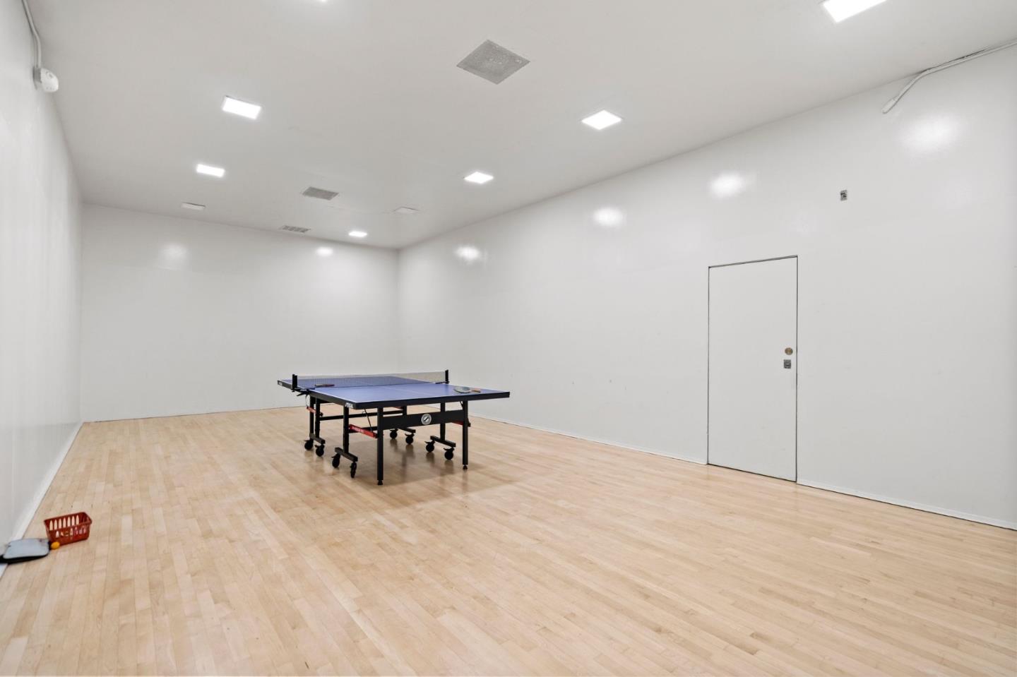 Detail Gallery Image 36 of 46 For 833 N Humboldt St #303,  San Mateo,  CA 94401 - 1 Beds | 1 Baths