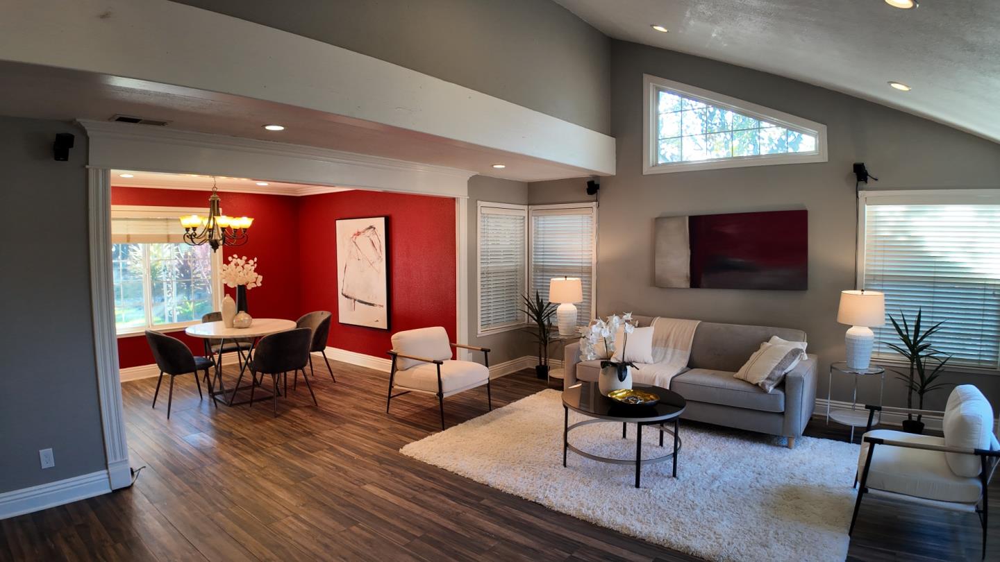 Detail Gallery Image 2 of 38 For 4974 Parrish Ct, San Jose,  CA 95111 - 4 Beds | 2/1 Baths