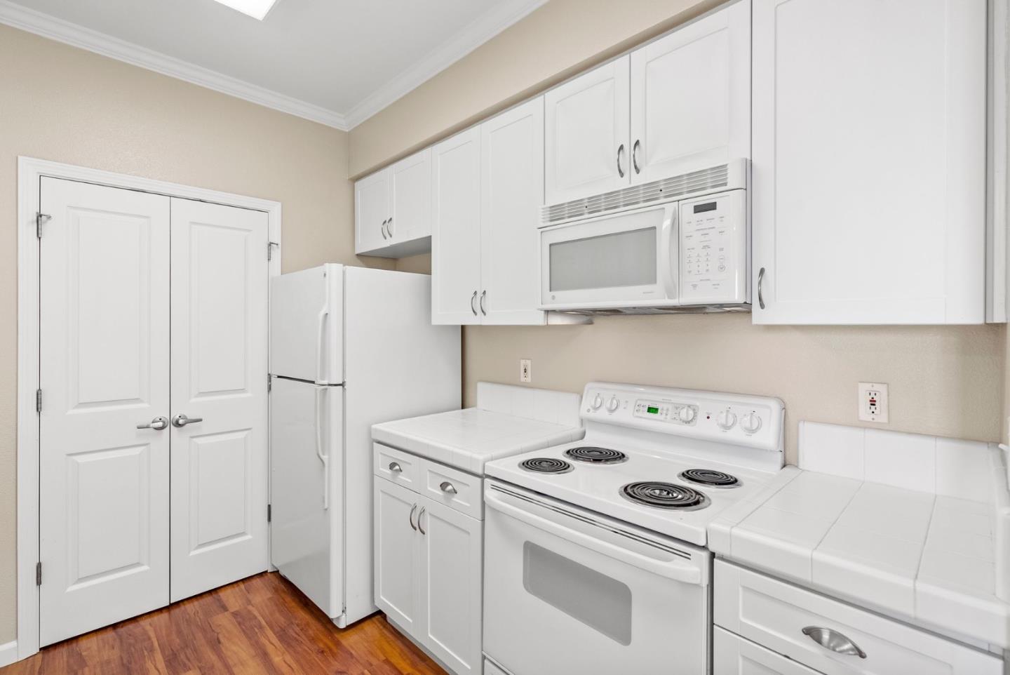 Detail Gallery Image 14 of 25 For 1982 W Bayshore Rd #332,  East Palo Alto,  CA 94303 - 1 Beds | 1 Baths