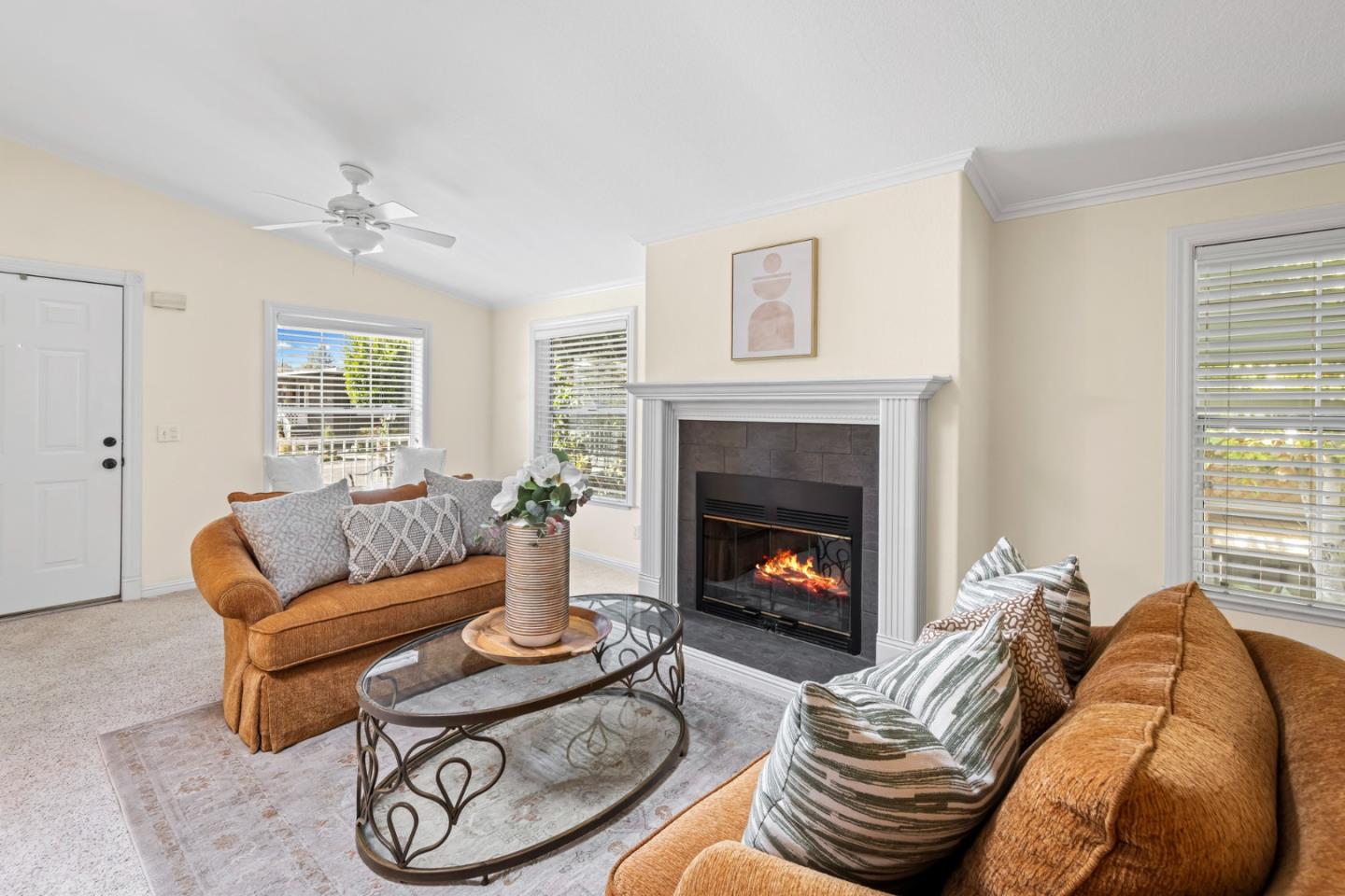 Detail Gallery Image 8 of 42 For 25 Chestnut Ct #25,  Morgan Hill,  CA 95037 - 3 Beds | 2 Baths