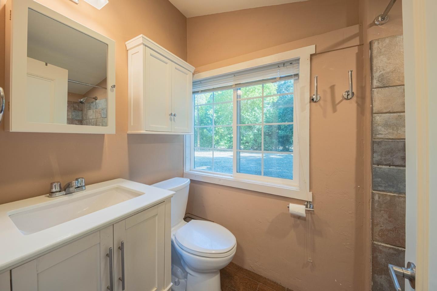 Detail Gallery Image 8 of 22 For 37151 Nason Road a & B, Carmel Valley,  CA 93924 - 2 Beds | 2 Baths