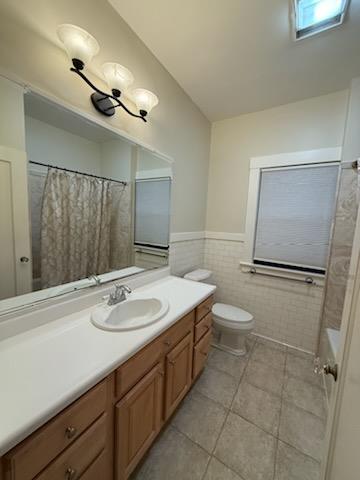 Detail Gallery Image 27 of 41 For 217 Grand Blvd, San Mateo,  CA 94401 - 2 Beds | 1 Baths