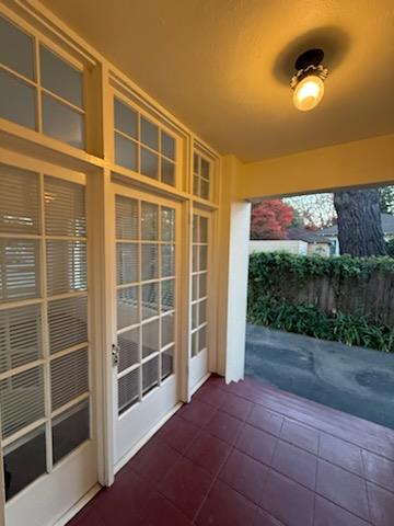 Detail Gallery Image 6 of 41 For 217 Grand Blvd, San Mateo,  CA 94401 - 2 Beds | 1 Baths