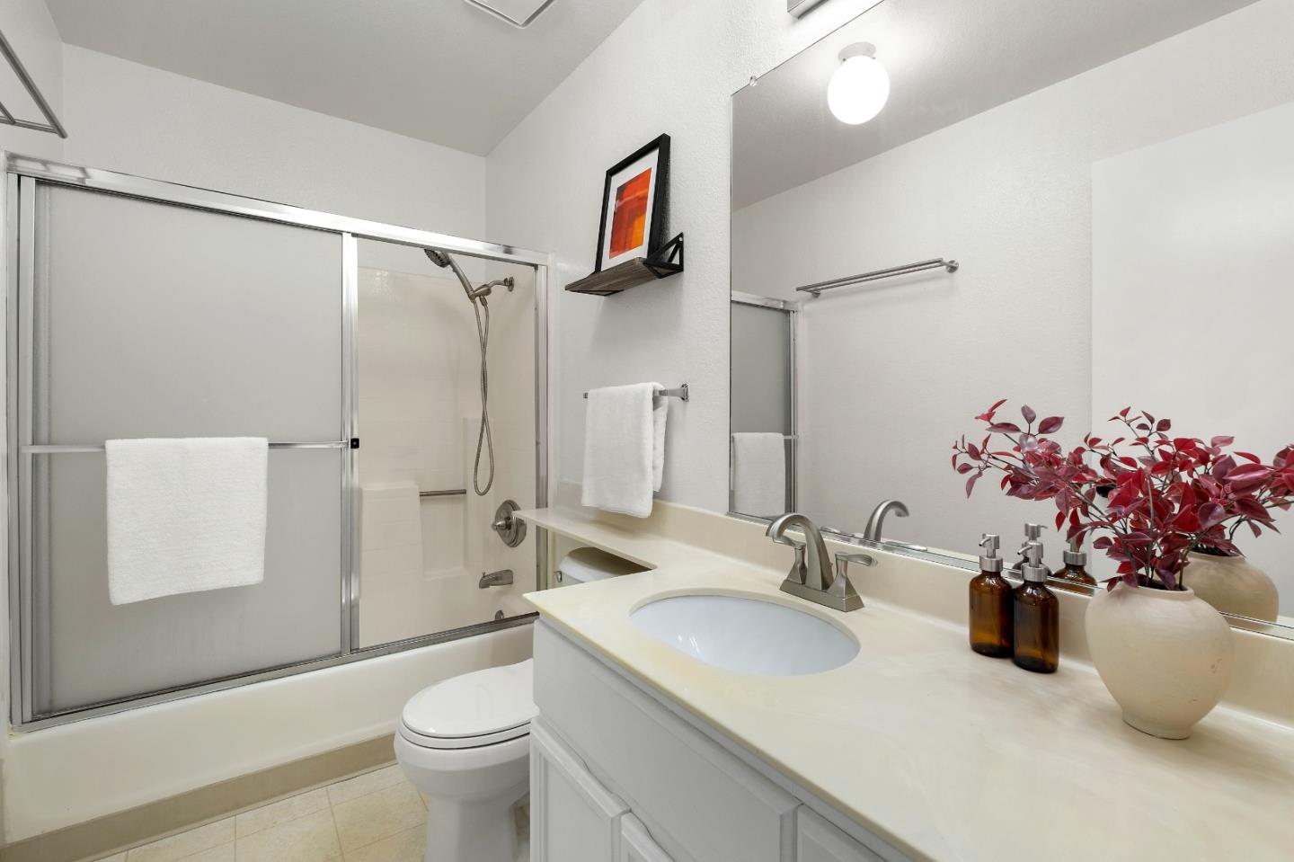 Detail Gallery Image 25 of 43 For 36841 Newark Blvd #B,  Newark,  CA 94560 - 3 Beds | 2/1 Baths