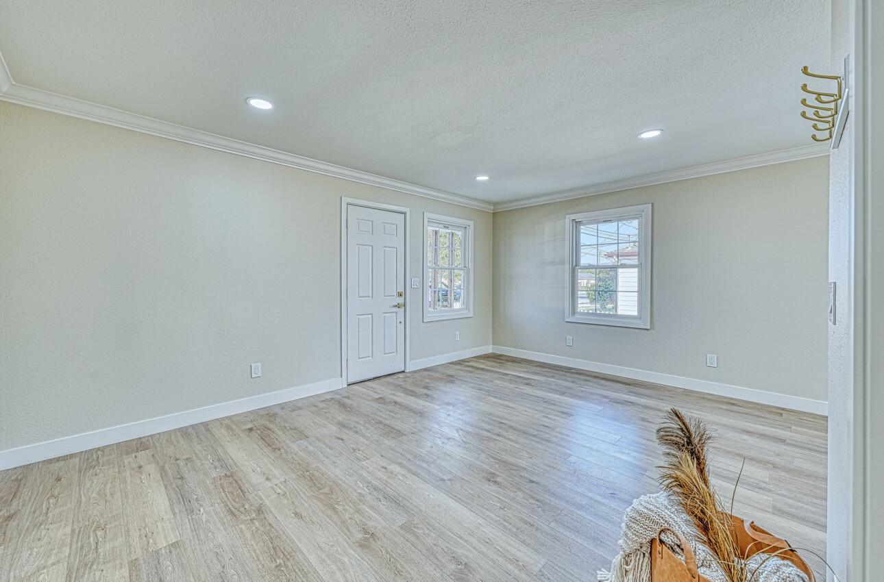 Detail Gallery Image 5 of 28 For 130 Paloma Ave, Salinas,  CA 93905 - 2 Beds | 0 Baths