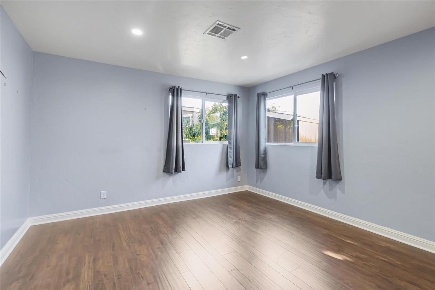 Detail Gallery Image 23 of 38 For 2151 Oakland Rd #444,  San Jose,  CA 95131 - 2 Beds | 2 Baths