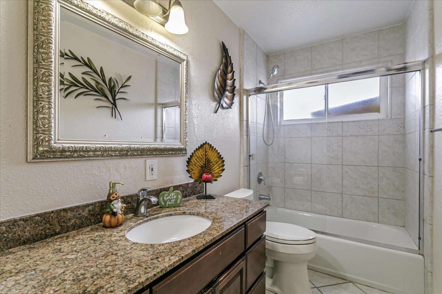 Detail Gallery Image 21 of 33 For 4850 Snow Dr, San Jose,  CA 95111 - 3 Beds | 2 Baths