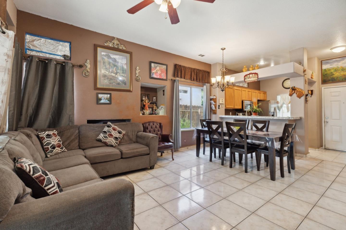 2880 Elm St, Livingston, CA 95334 photo 9