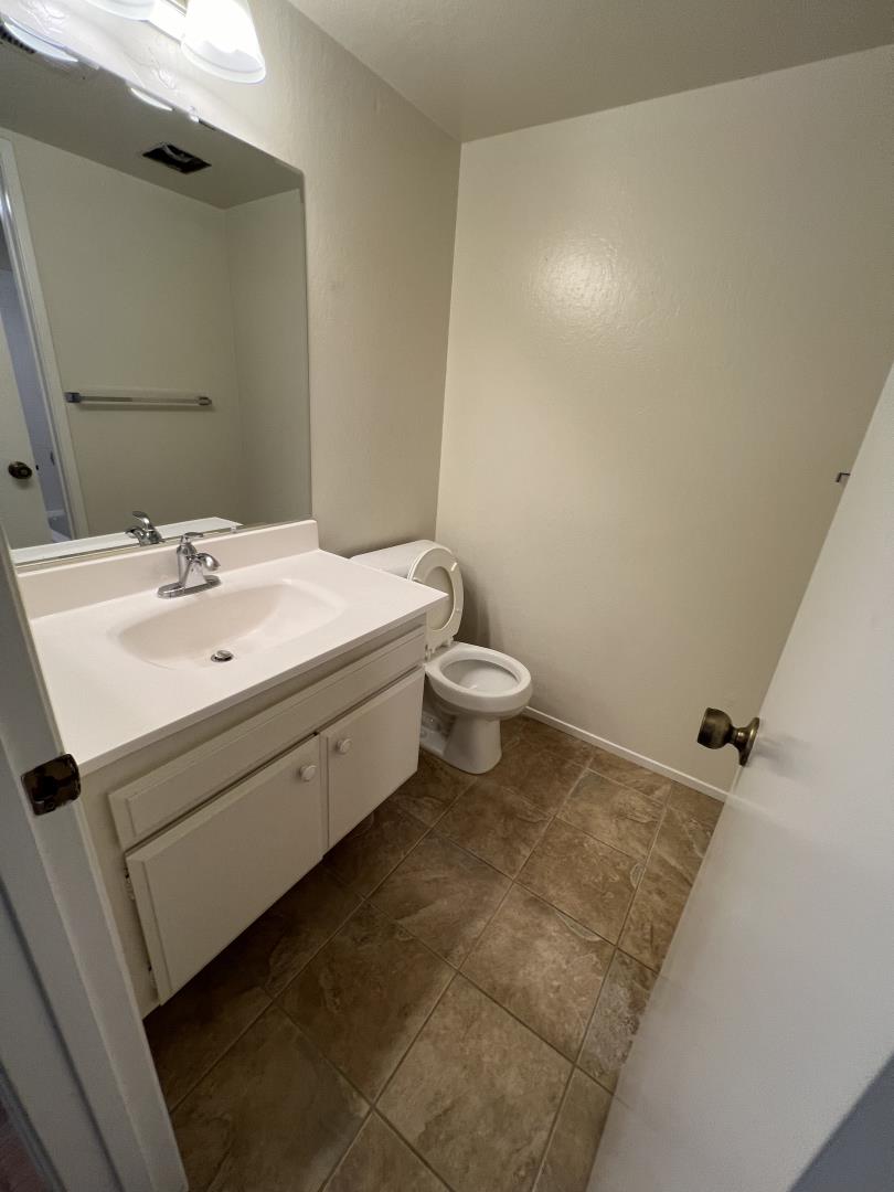 Detail Gallery Image 15 of 18 For 4759 Corte De Avellano, San Jose,  CA 95136 - 2 Beds | 1/1 Baths