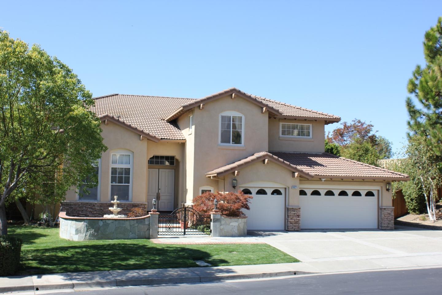 Detail Gallery Image 9 of 94 For 48822 Summit View Ter, Fremont,  CA 94539 - 5 Beds | 3/1 Baths