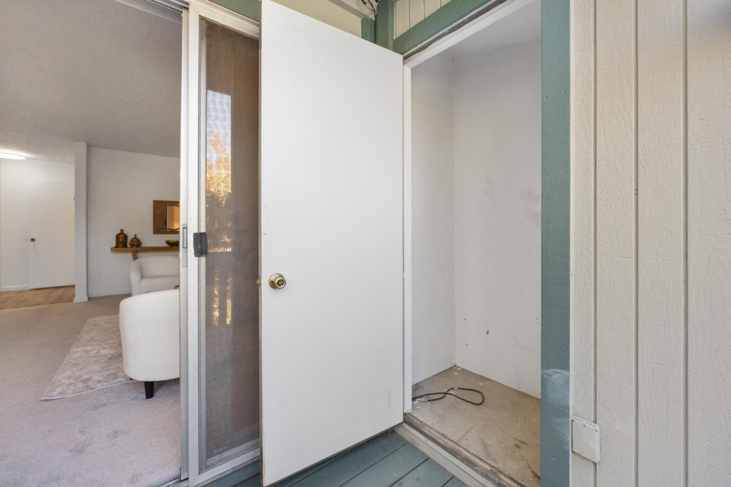 Detail Gallery Image 23 of 68 For 1036 Oak Grove Rd #116,  Concord,  CA 94518 - 1 Beds | 1 Baths