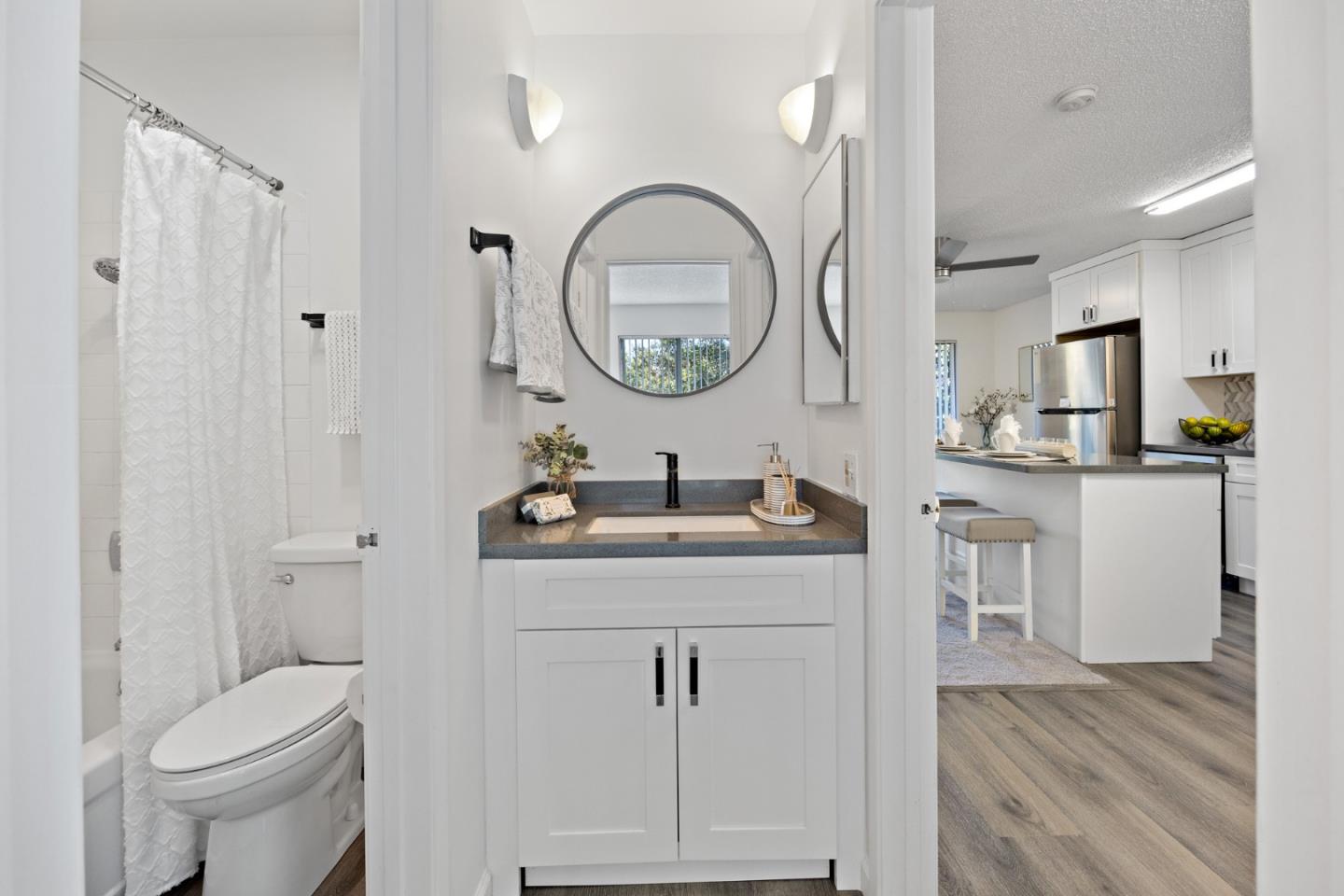 Detail Gallery Image 27 of 68 For 1036 Oak Grove Rd #116,  Concord,  CA 94518 - 1 Beds | 1 Baths