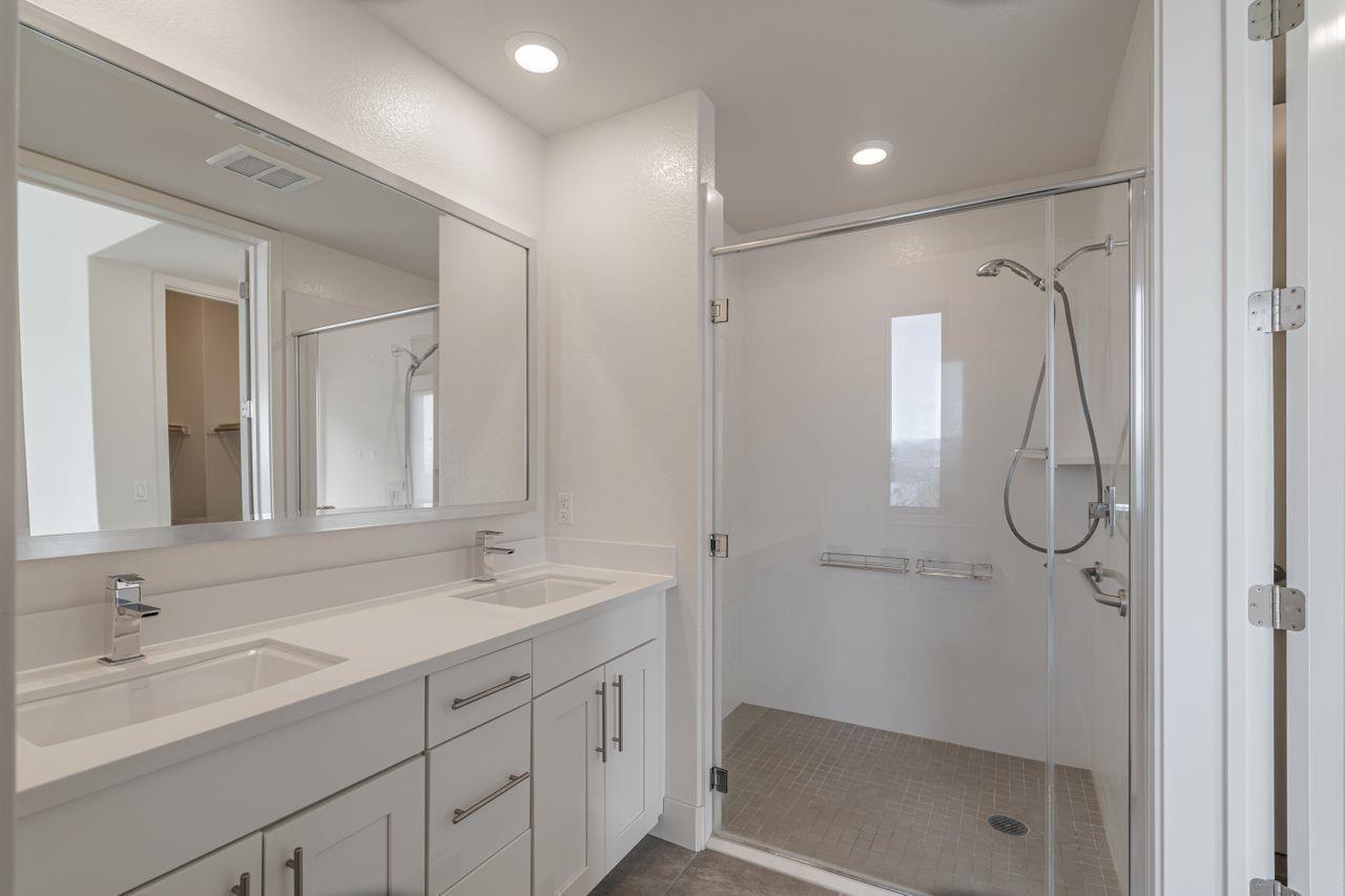 Detail Gallery Image 8 of 21 For 718 Eppleton Ln #403,  Foster City,  CA 94404 - 3 Beds | 2 Baths