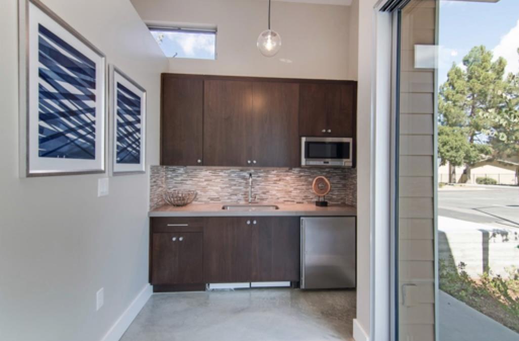 Detail Gallery Image 22 of 24 For 10119 N Foothill Blvd, Cupertino,  CA 95014 - 3 Beds | 2/1 Baths