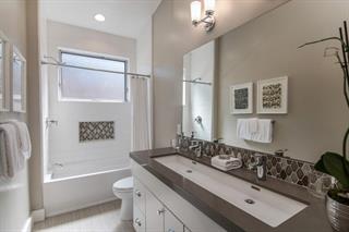 Detail Gallery Image 9 of 24 For 10119 N Foothill Blvd, Cupertino,  CA 95014 - 3 Beds | 2/1 Baths