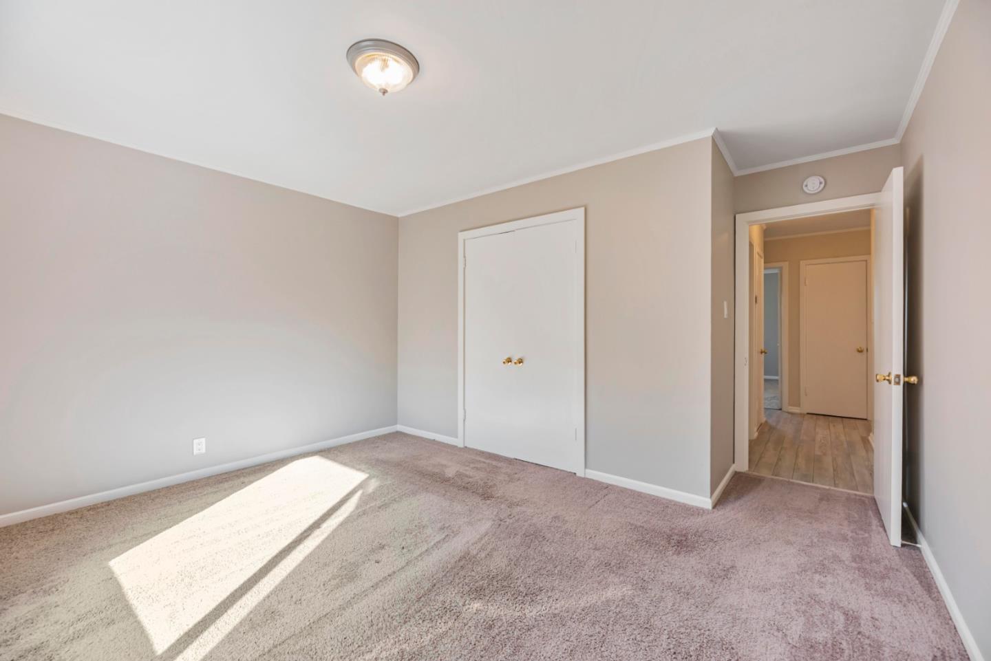 Detail Gallery Image 21 of 54 For 20 Queen Anne Ct, Millbrae,  CA 94030 - 4 Beds | 2 Baths