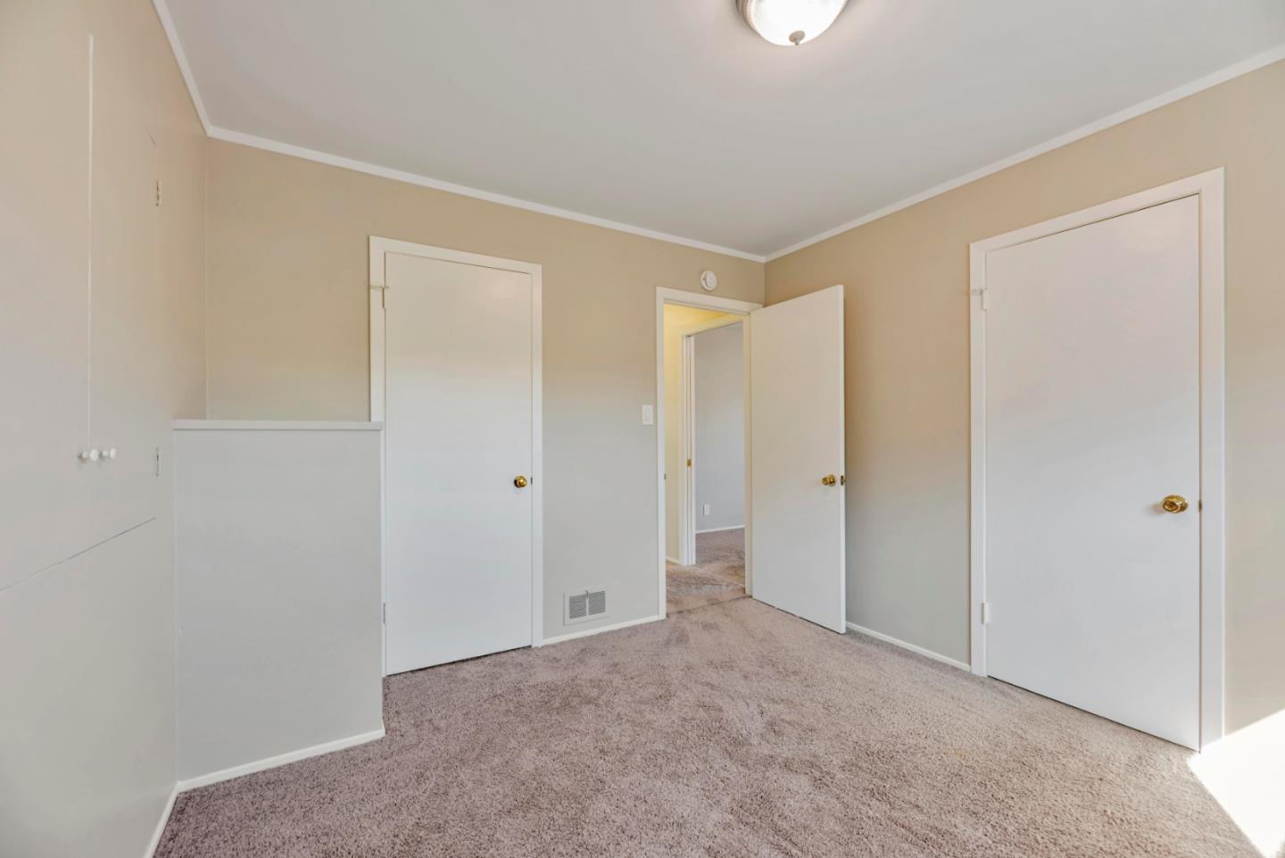 Detail Gallery Image 29 of 54 For 20 Queen Anne Ct, Millbrae,  CA 94030 - 4 Beds | 2 Baths