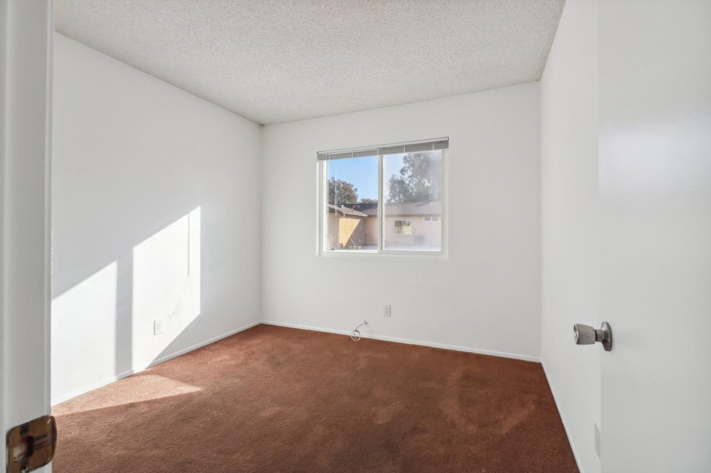 Detail Gallery Image 16 of 25 For 12316 Runnymede St, North Hollywood,  CA 91605 - 3 Beds | 1/1 Baths