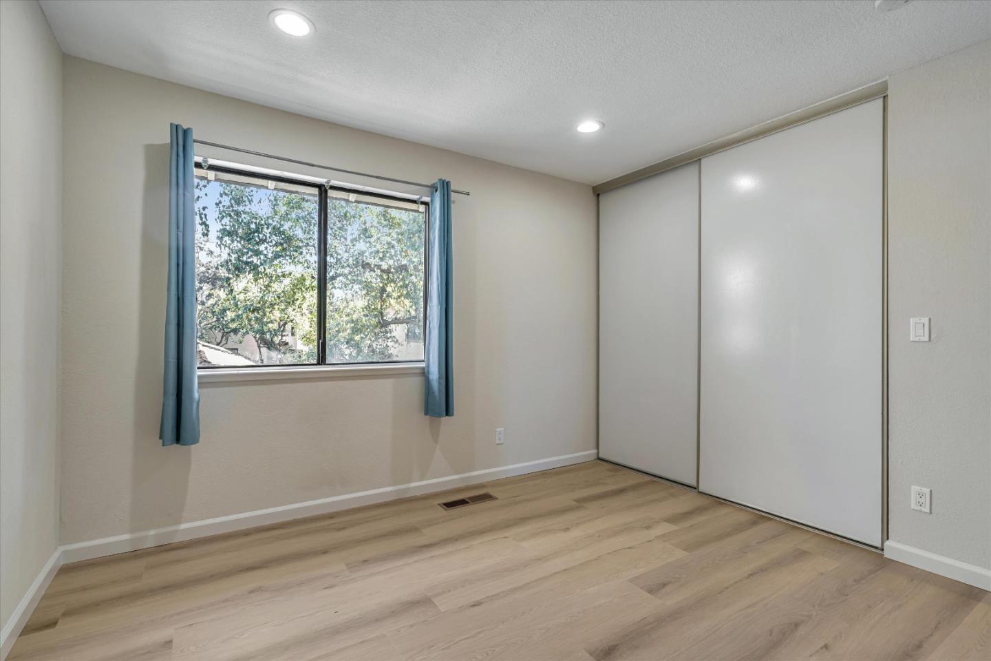 Detail Gallery Image 17 of 24 For 6263 Joaquin Murieta Ave #B,  Newark,  CA 94560 - 2 Beds | 1/1 Baths