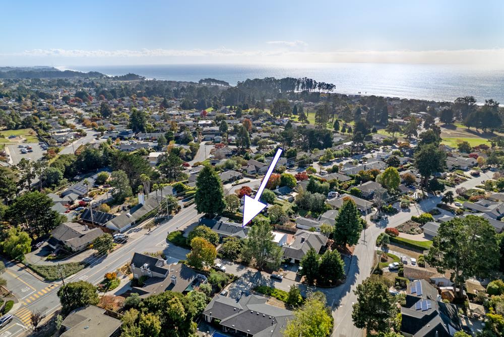 Detail Gallery Image 5 of 44 For 900 Clubhouse Dr, Aptos,  CA 95003 - 2 Beds | 2 Baths