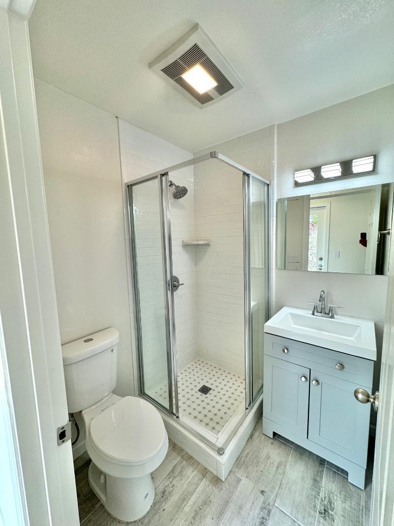 Detail Gallery Image 7 of 10 For Hermitage, Pebble Beach,  CA 93953 - 1 Beds | 1 Baths