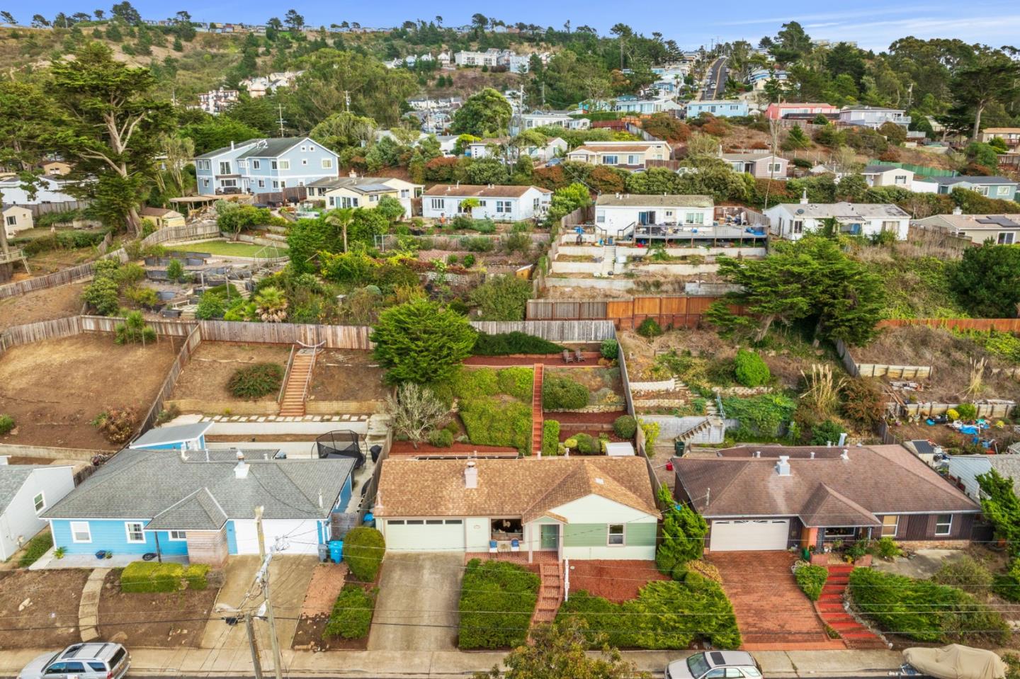 Detail Gallery Image 34 of 49 For 515 Vista Mar Ave, Pacifica,  CA 94044 - 2 Beds | 1 Baths