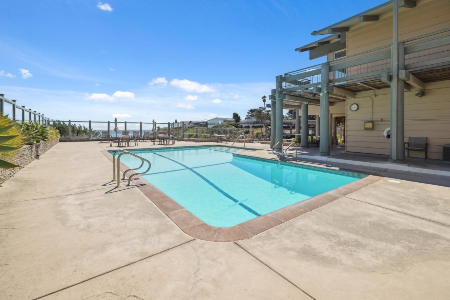 Detail Gallery Image 21 of 30 For 2395 Delaware Ave #106,  Santa Cruz,  CA 95060 - 2 Beds | 2 Baths