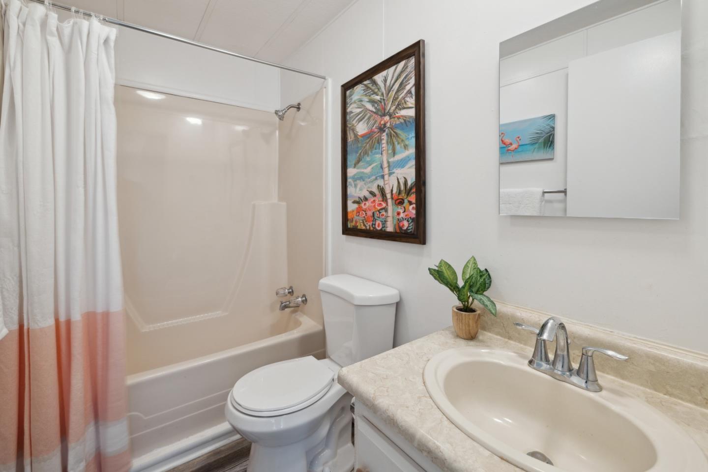 Detail Gallery Image 6 of 30 For 2395 Delaware Ave #106,  Santa Cruz,  CA 95060 - 2 Beds | 2 Baths