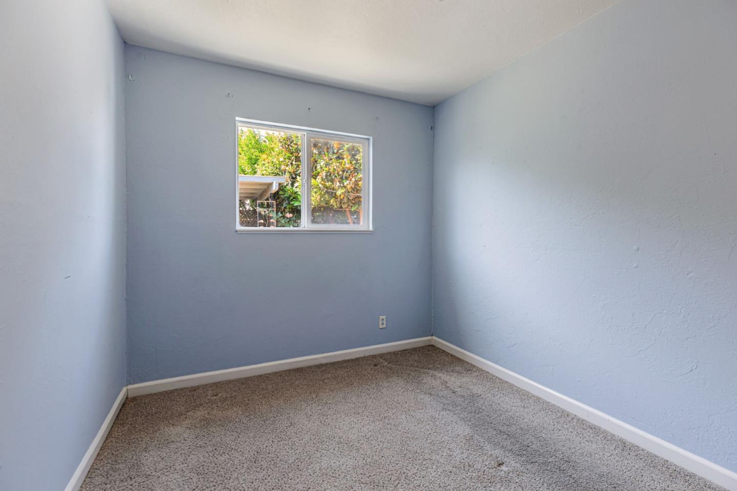 Detail Gallery Image 22 of 39 For 263 Maple St, Hollister,  CA 95023 - 3 Beds | 1 Baths