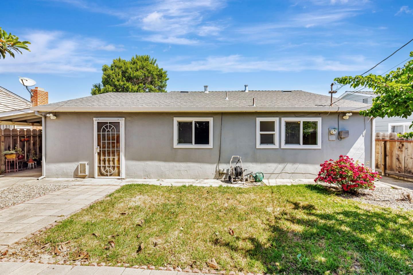 Detail Gallery Image 31 of 39 For 263 Maple St, Hollister,  CA 95023 - 3 Beds | 1 Baths