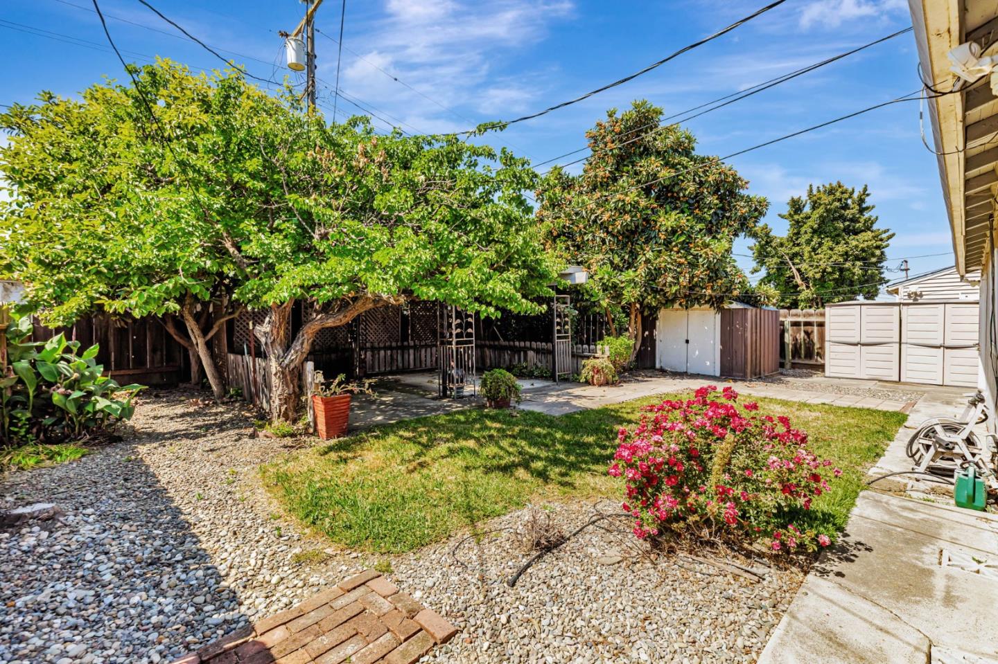 Detail Gallery Image 36 of 39 For 263 Maple St, Hollister,  CA 95023 - 3 Beds | 1 Baths
