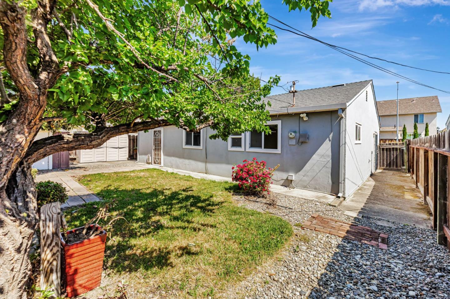 Detail Gallery Image 37 of 39 For 263 Maple St, Hollister,  CA 95023 - 3 Beds | 1 Baths