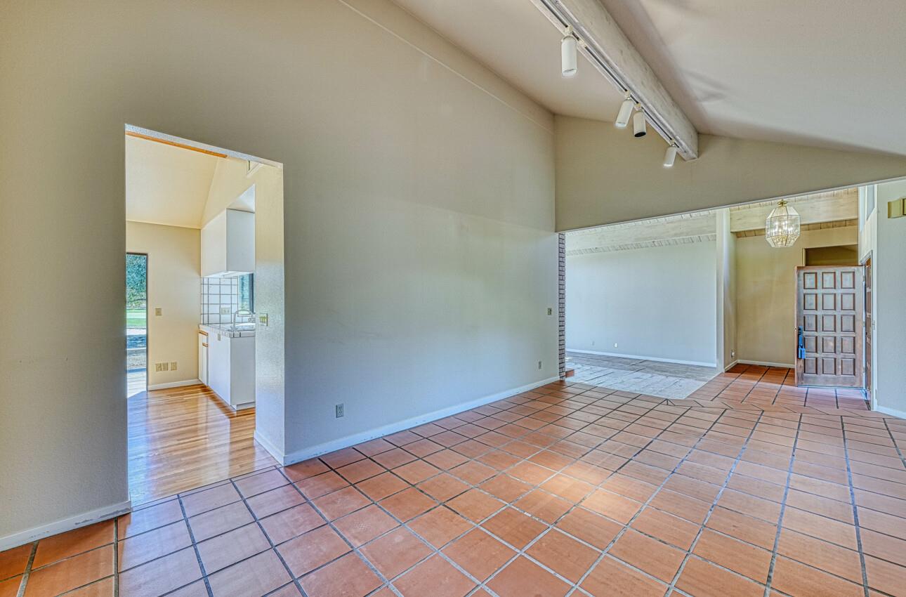 Detail Gallery Image 10 of 17 For 1056 Rodeo Rd, Pebble Beach,  CA 93953 - 2 Beds | 2 Baths